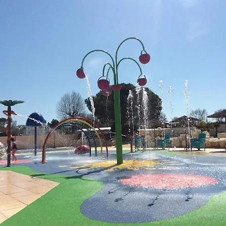 Кемпинг Les Charmette Les Maths La Palmyre 4*